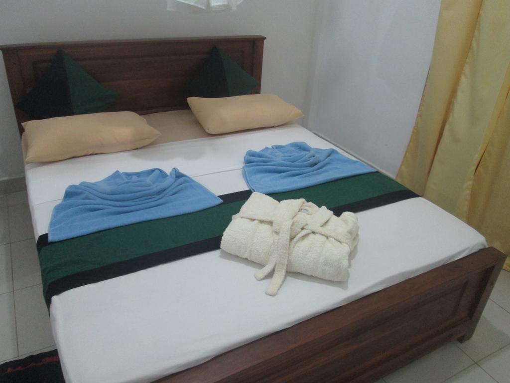 Hotel Kiyara Dambulla Extérieur photo